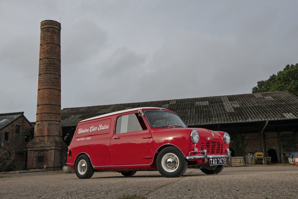 Automotive - Austin Mini van classic car (#AUTOMOTIVE_13)