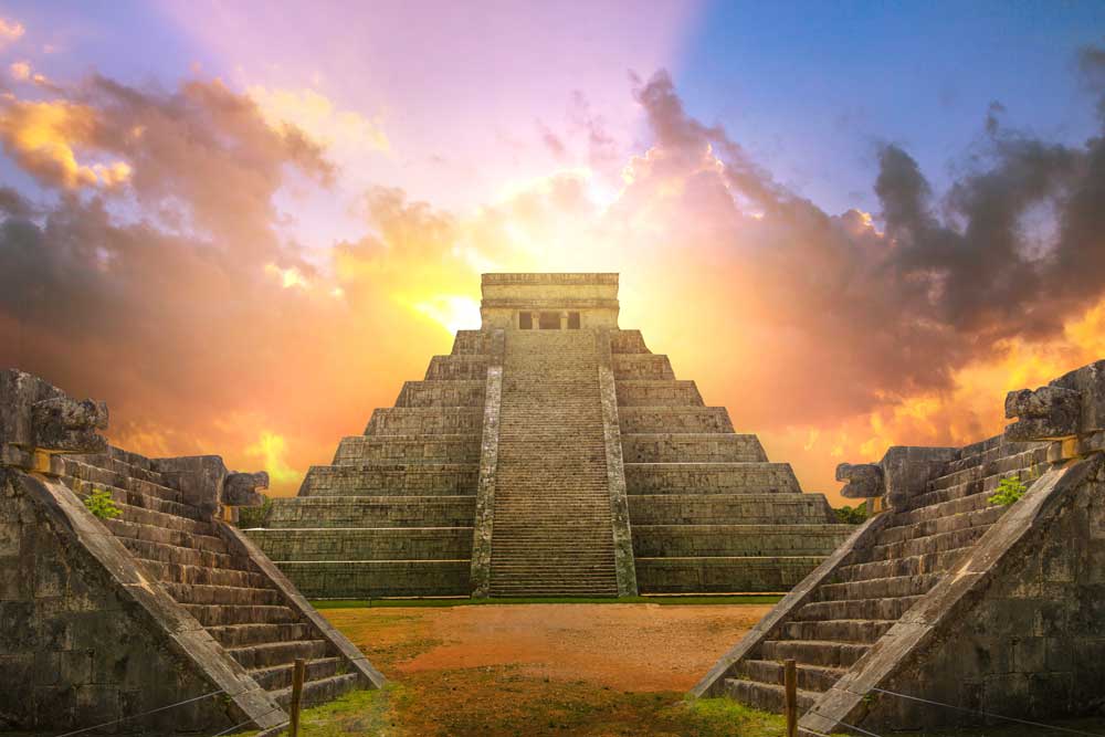 World Heritage (Colour) - Mayan pyramid of Kukulcan El Castillo, Chichen Itza, Mexico (#AA_WHC_16)